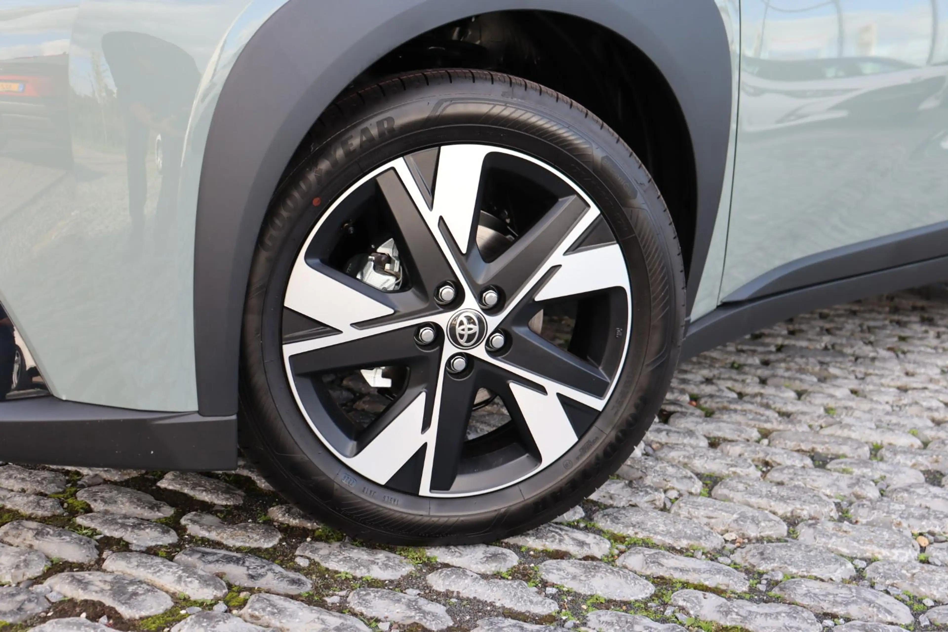 Toyota Aygo X Hybrid 115 pulse Easy pack € 1.750 inruil voordeel — photo 12