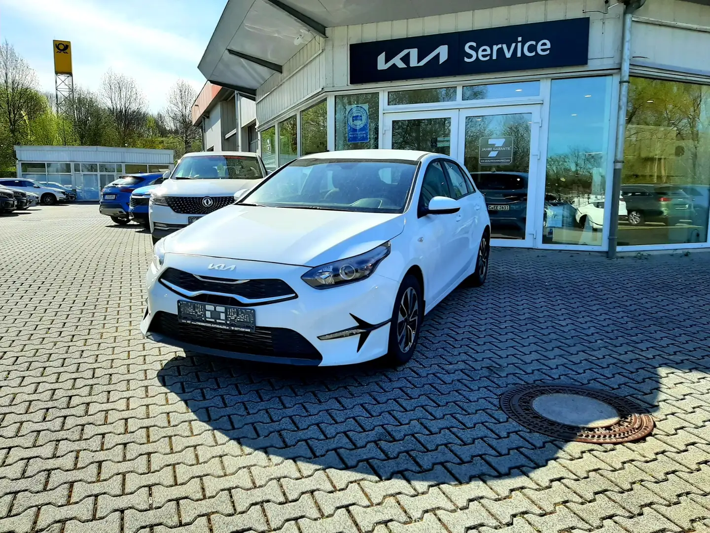 Kia Ceed / cee'd 1.0T Vision NAVI DAB RÜCKFAHRKAMERA MJ25 Weiß - 2