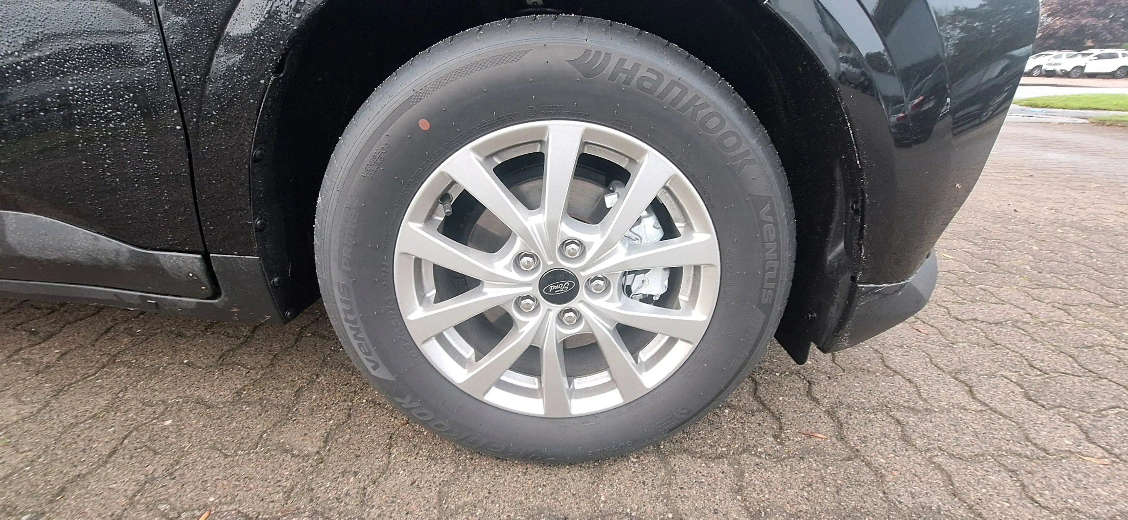 Ford Tourneo Courier Titanium — photo 8