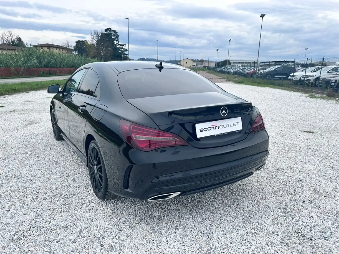 Mercedes-Benz CLA 200 200 d Night Edition auto Noir - 2