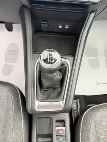 Renault Captur view 15