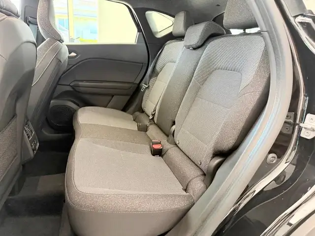 Renault Captur view 11