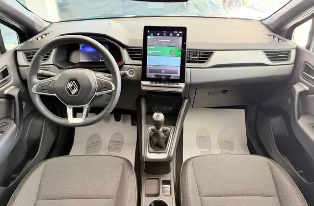 Renault Captur view 12