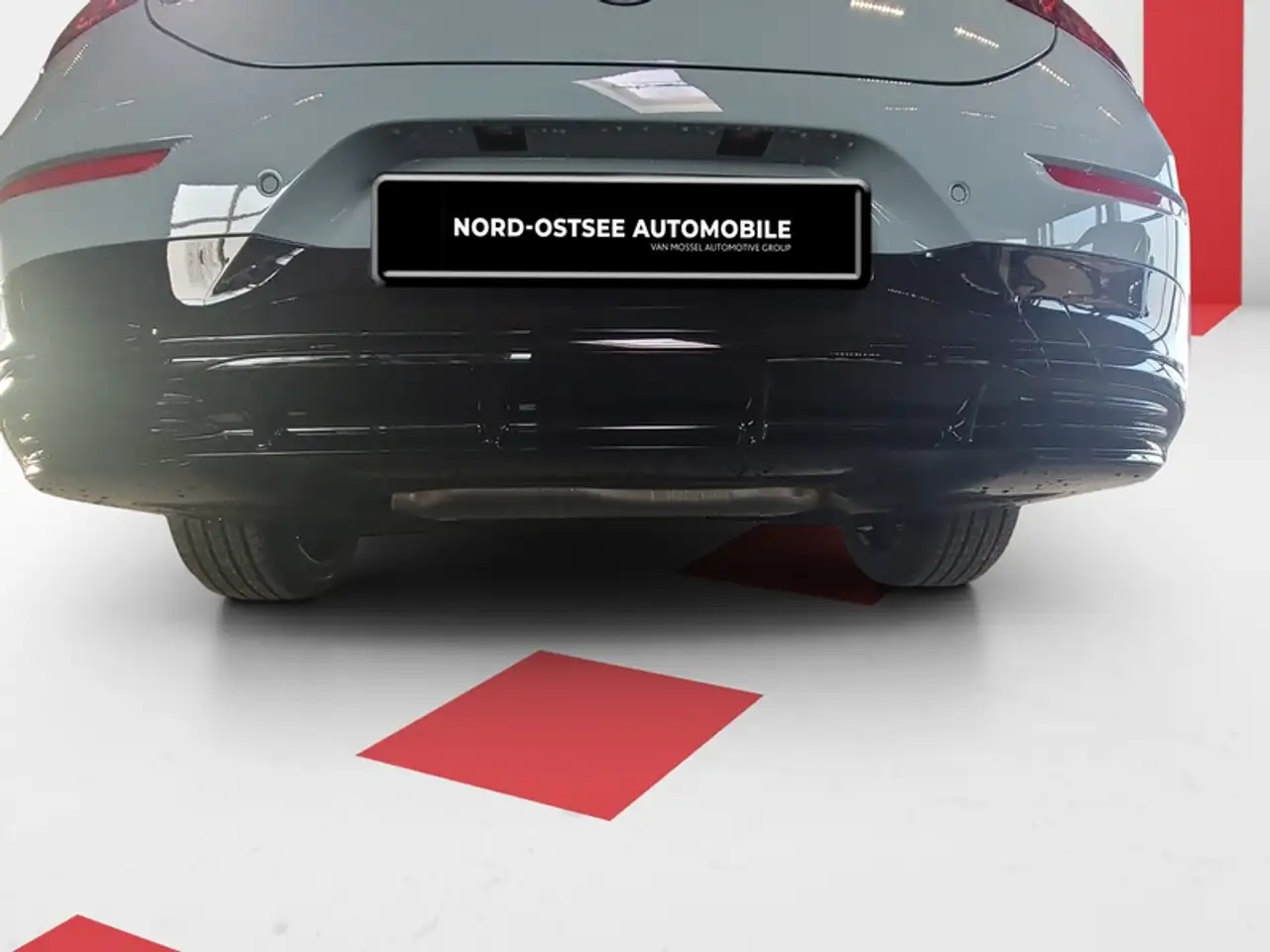 Mercedes-Benz CLA 200 AMG NIGHT PANO WINTER-PAK MULTIBEAM 19-Z 11