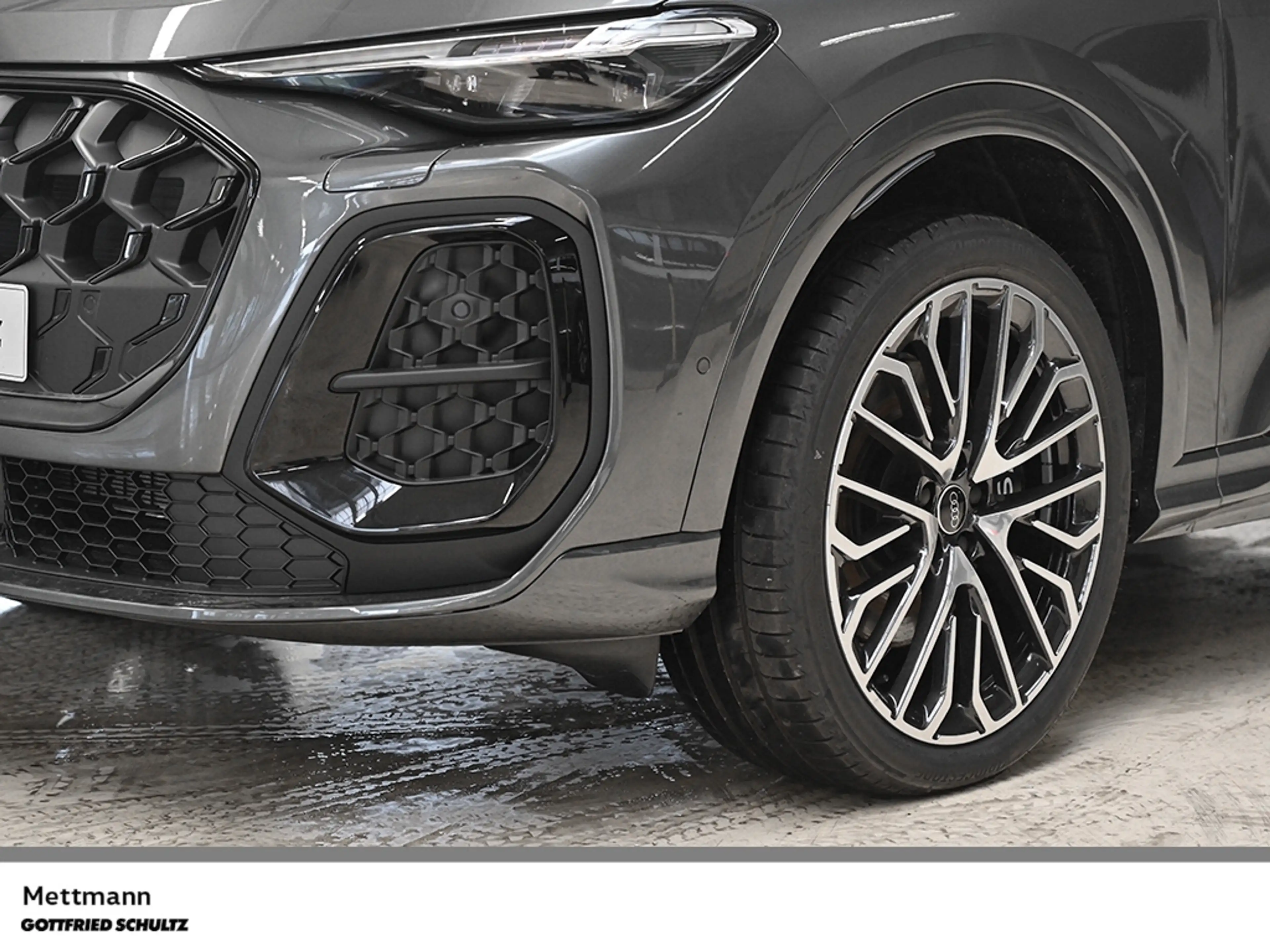 Audi SQ5 TFSI QUATTRO PANO B&O RFK HUD AHK ACC SHZ — photo 6