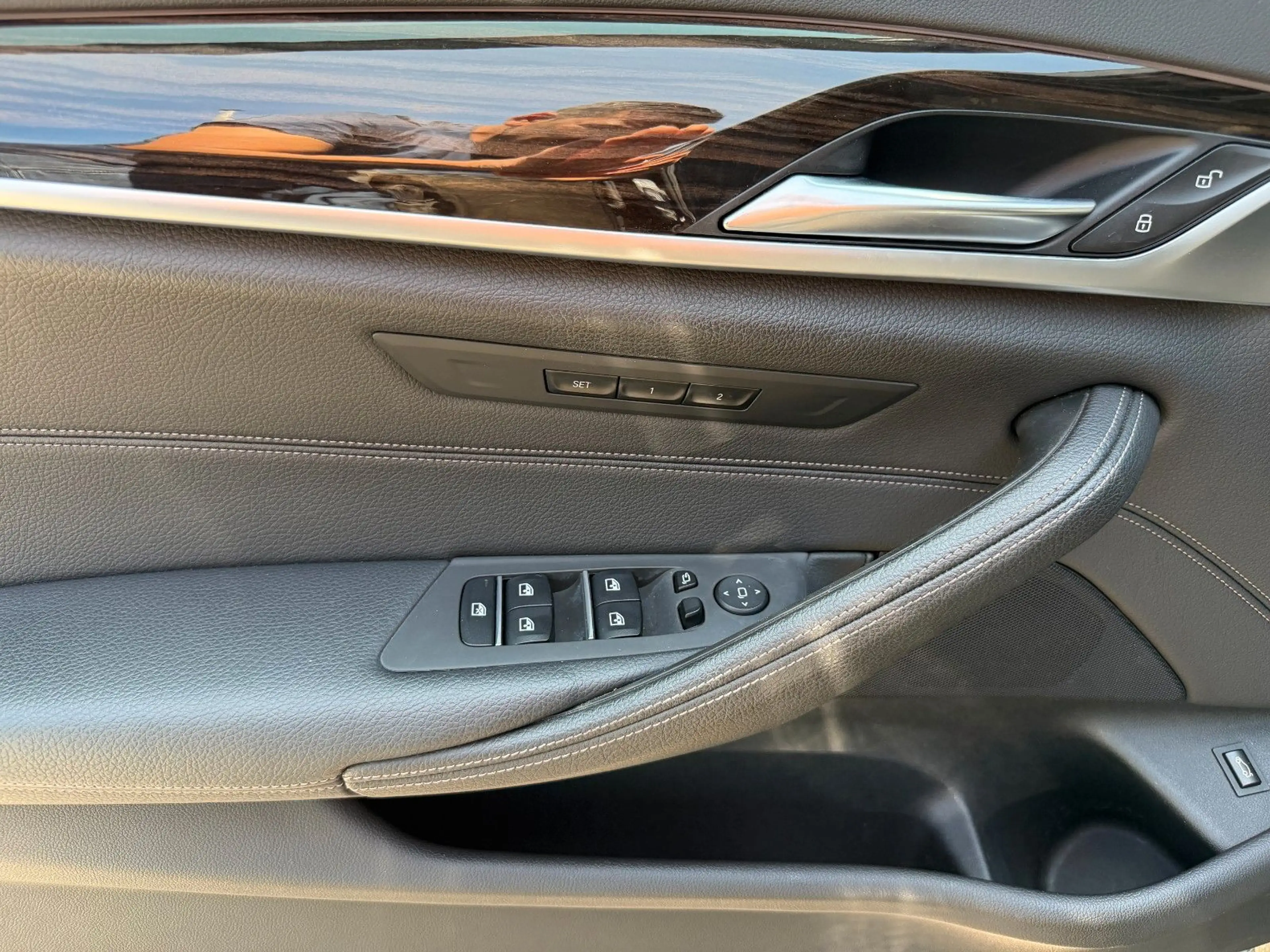 BMW 530 d M Sportpaket/19Zoll/Anhäng/360°Kam/LED-Sch — photo 13
