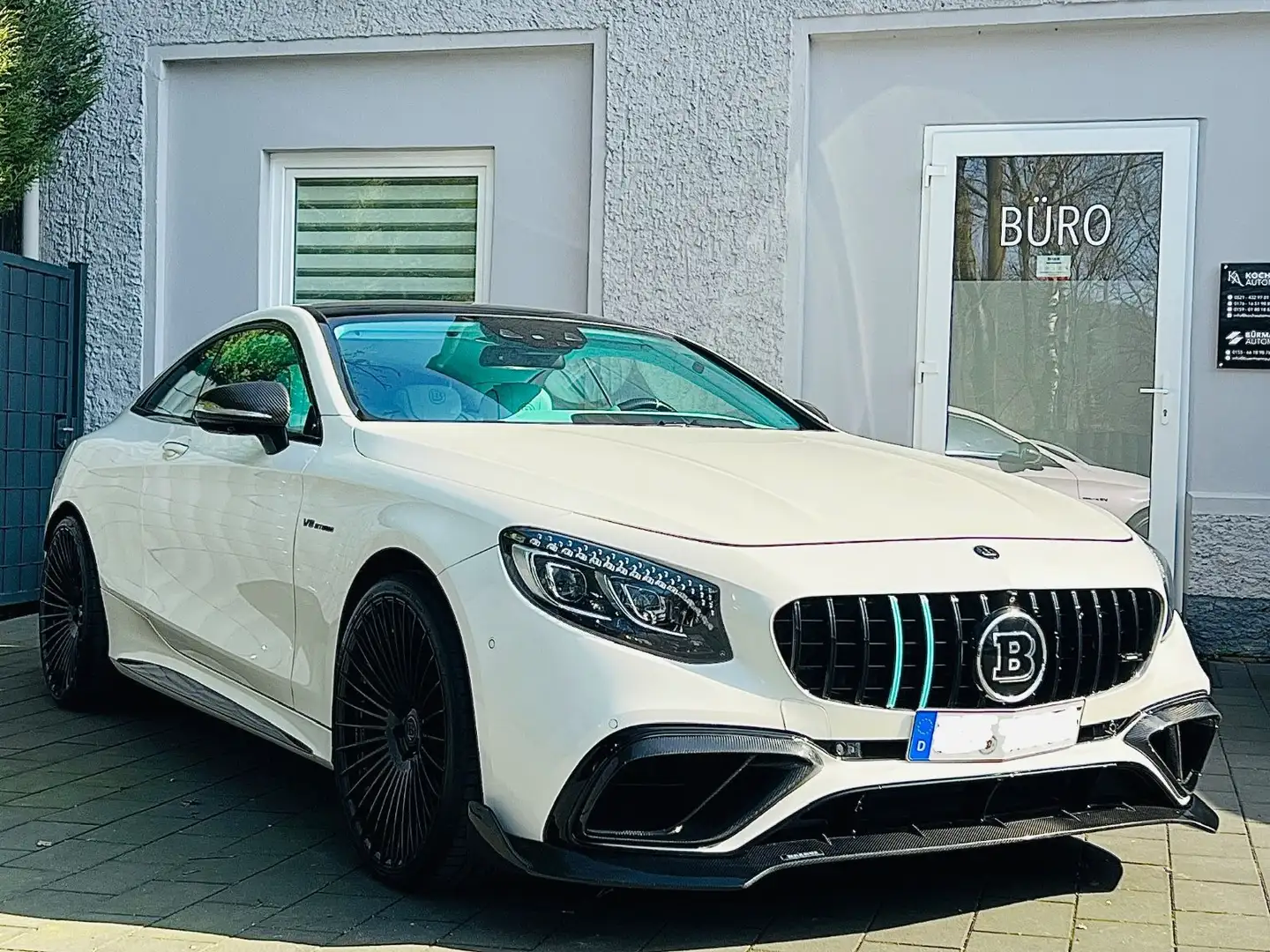 Mercedes-Benz S 63 AMG Coupe Brabus Exterieur / Tiffany Blue Blanc - 2