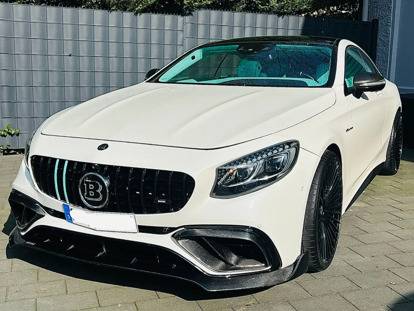 Mercedes-Benz S 63 AMG Coupe Brabus Exterieur / Tiffany Blue Blanc - 1