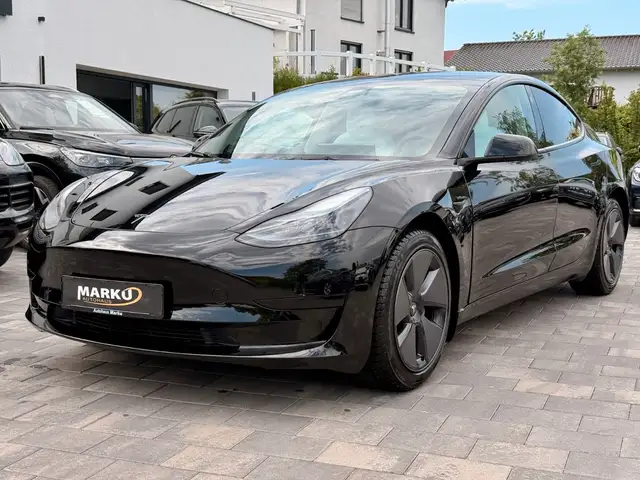 Tesla Model 3 RWD 325PS LED*CARPLAY*PANO*LEDER WEISS*