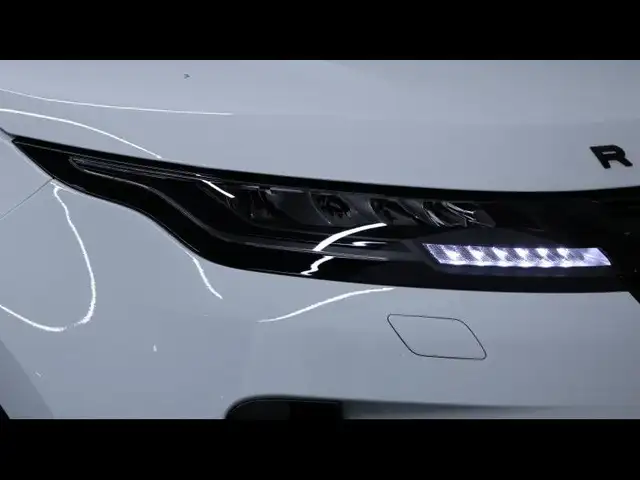 Land Rover Range Rover Evoque view 8