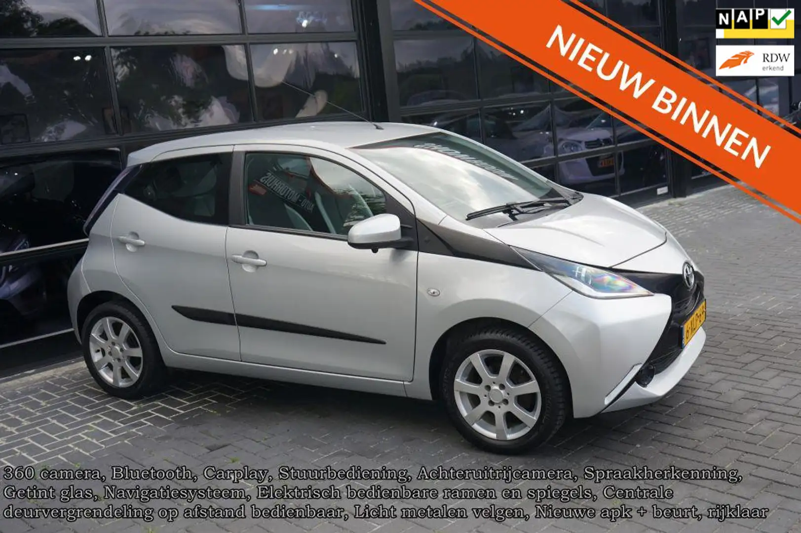 Toyota Aygo 1.0 VVT-i x-play, Airco, 360 camera, Bluetooth, Na Gri - 1