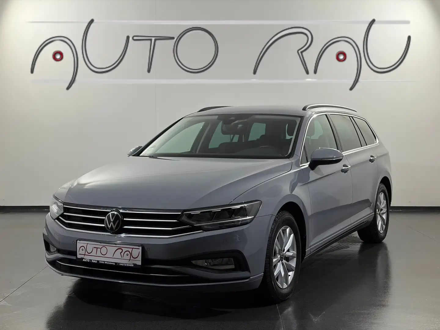 Volkswagen Passat Variant 2.0 TDI SCR Business DSG *LED*ACC*RFK* Grau - 1