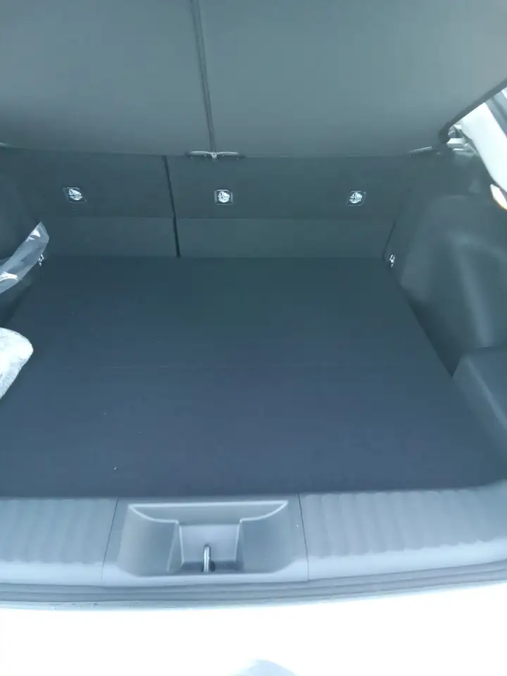 Toyota Prius снимка Toyota Prius