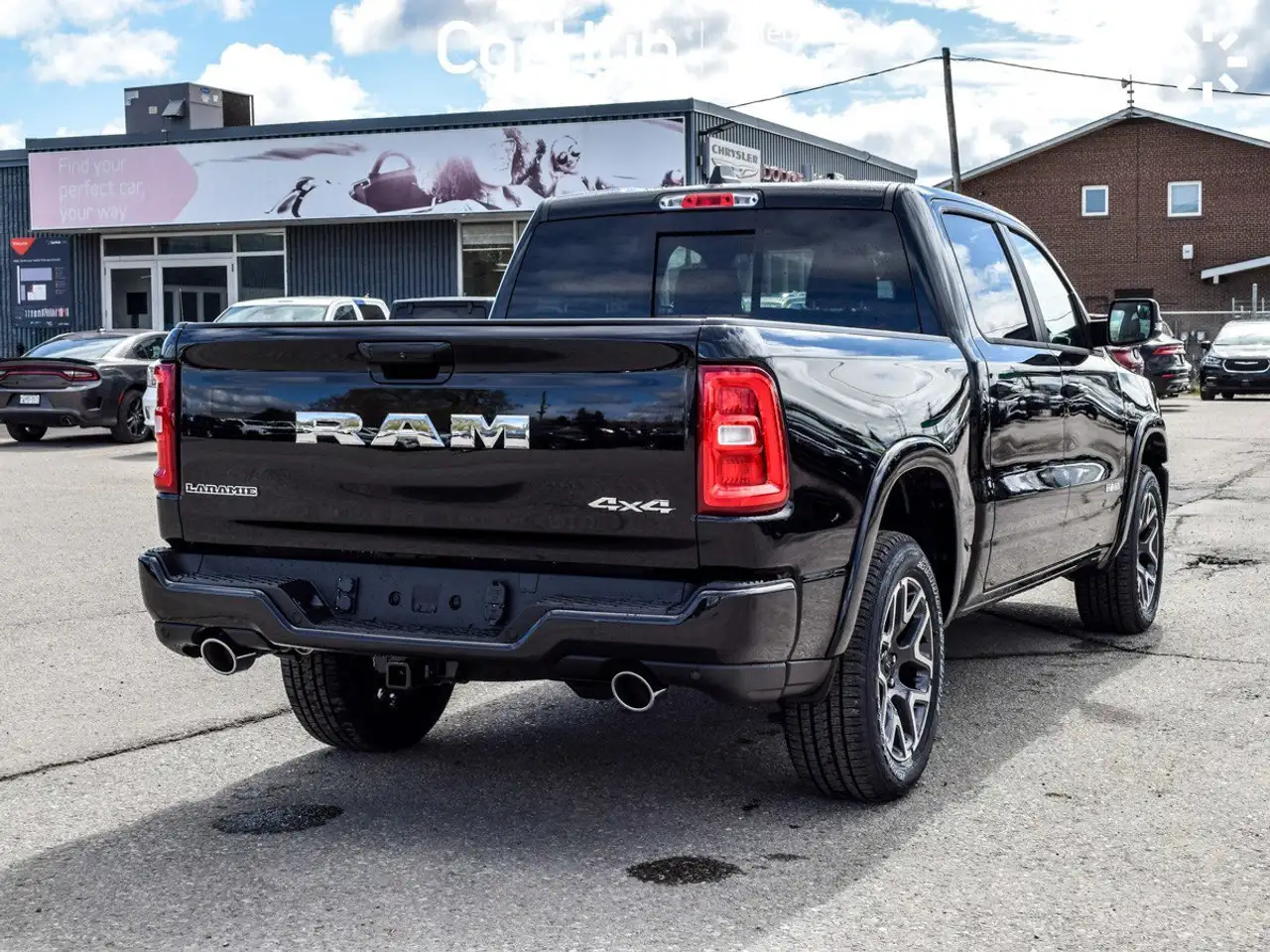 RAM 1500 снимка RAM 1500