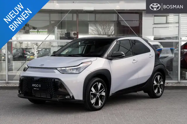 Toyota Aygo X Hybrid 115 pulse