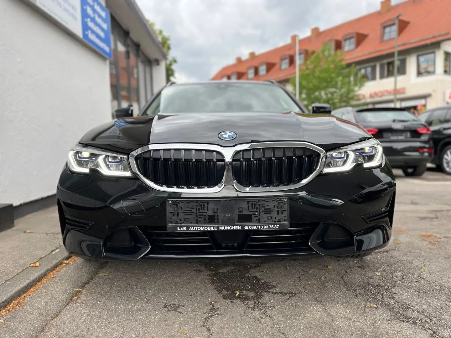BMW 320 e xDrive Sport Line Laser+ACC+DrivAssist Noir - 2
