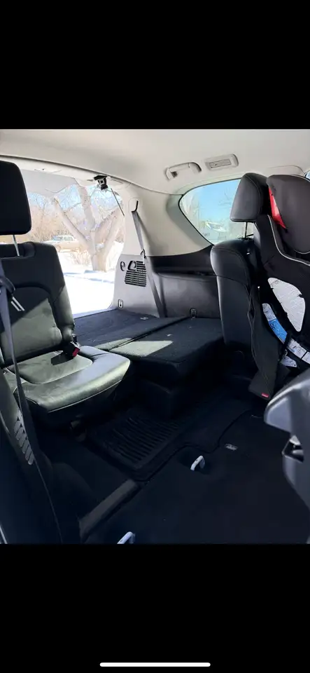 Nissan Armada снимка Nissan Armada