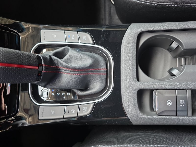 Hyundai i30 Kombi N-Line 1.6 T-GDI 7DCT Keyless/LED/Navi/Winte — photo 23