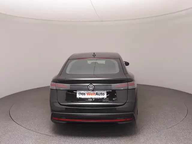 Volkswagen Id.7 view 6