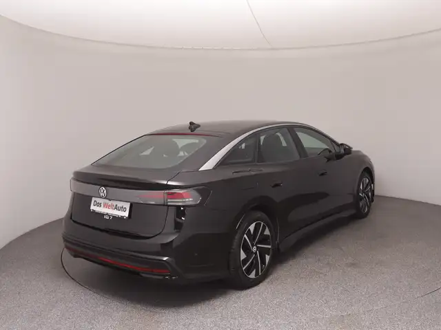 Volkswagen Id.7 view 4