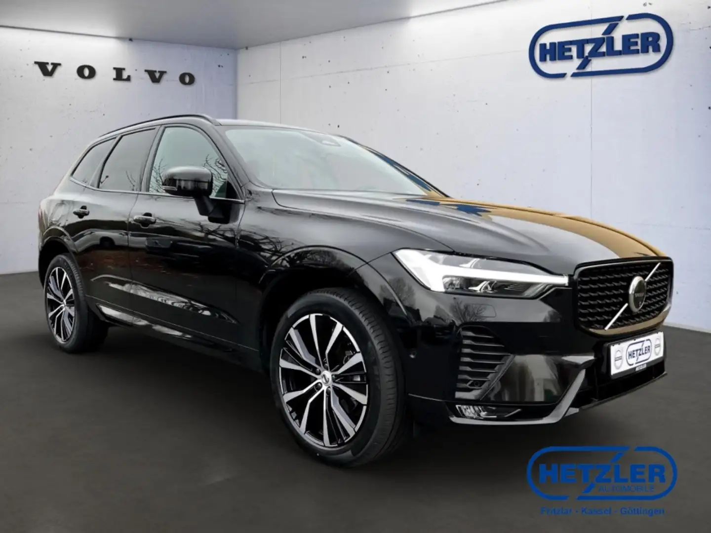 Volvo XC60 Plus Dark AWD B5 Benzin EU6e AHK Leder Digitales C Schwarz - 2