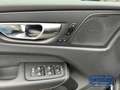 Volvo XC60 Plus Dark AWD B5 Benzin EU6e AHK Leder Digitales C Schwarz - thumbnail 17