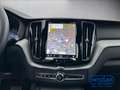 Volvo XC60 Plus Dark AWD B5 Benzin EU6e AHK Leder Digitales C Schwarz - thumbnail 9