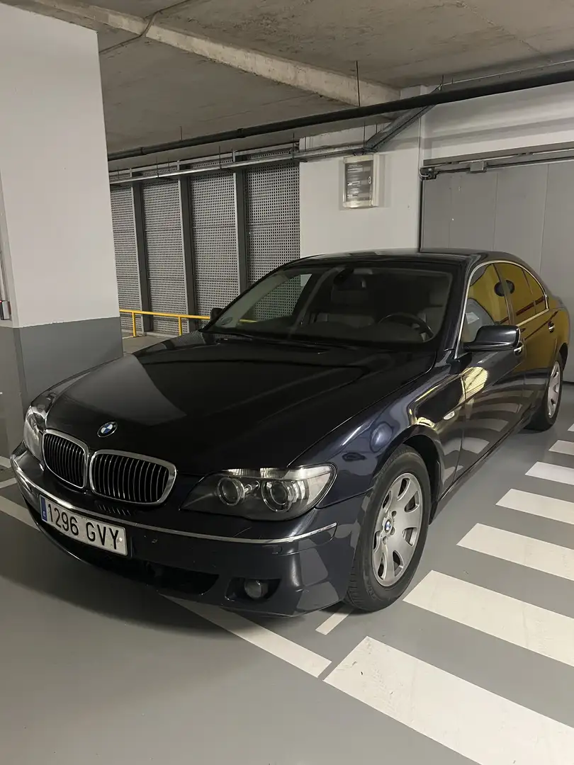 BMW 740 740iA - 2