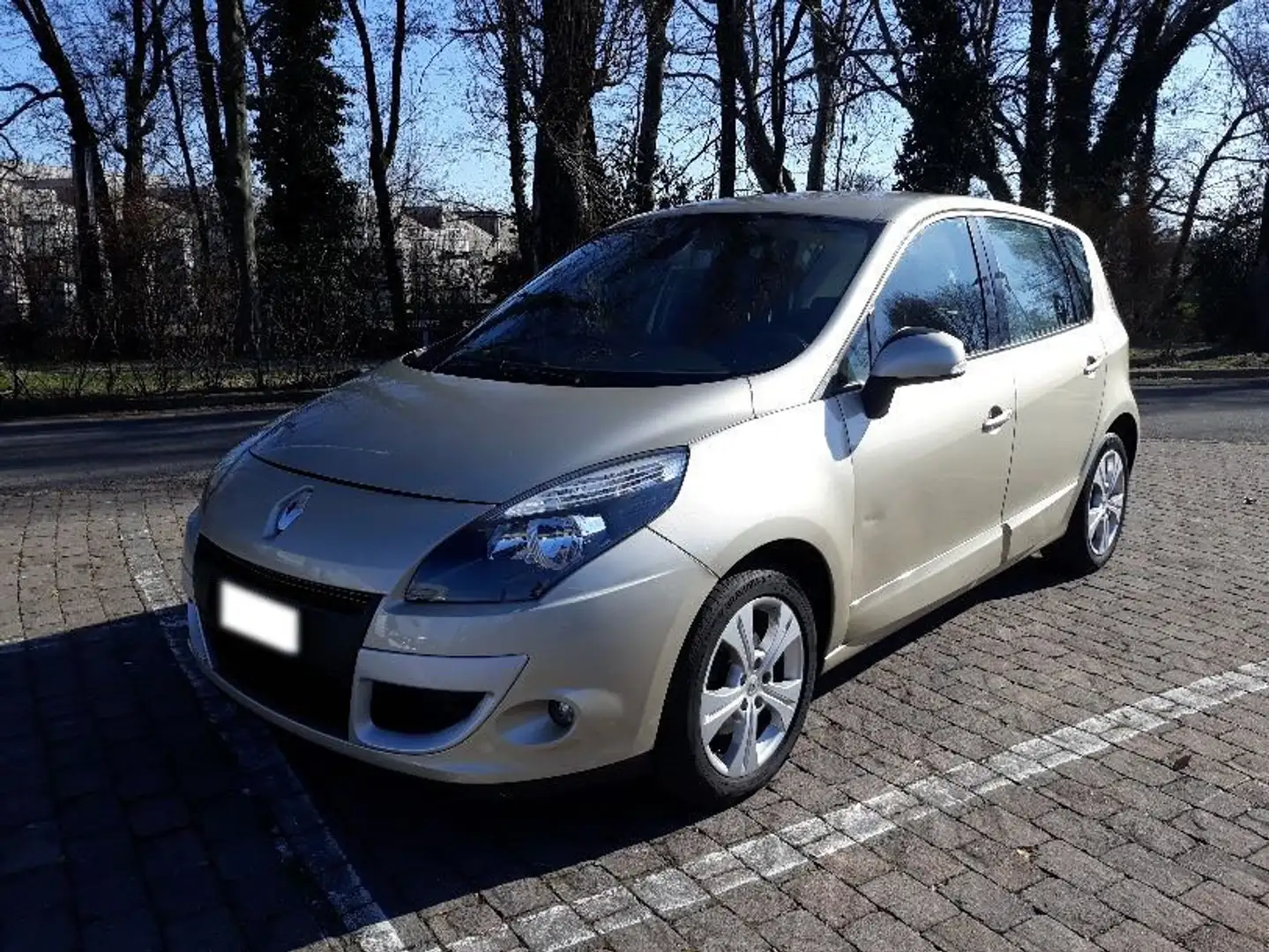 Renault Scenic Scenic X-Mod 1.5 dci Luxe 110cv Złoty - 1