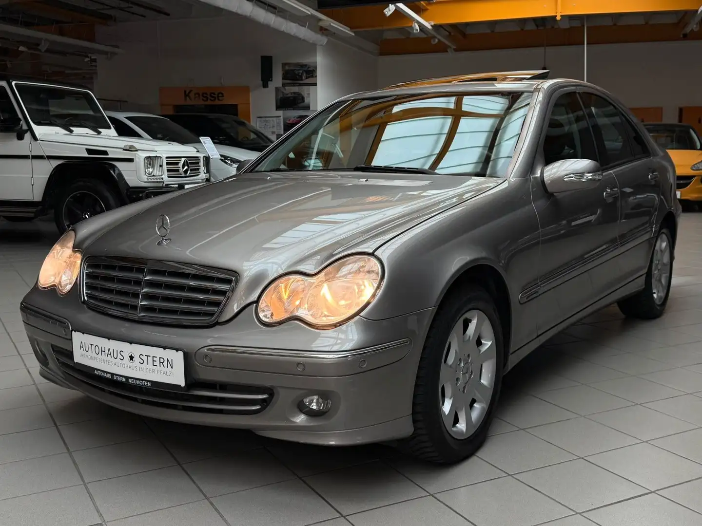 Mercedes-Benz C 280 4Matic|Automatik|Tempomat|SHZ|PDC|Klima Grau - 1