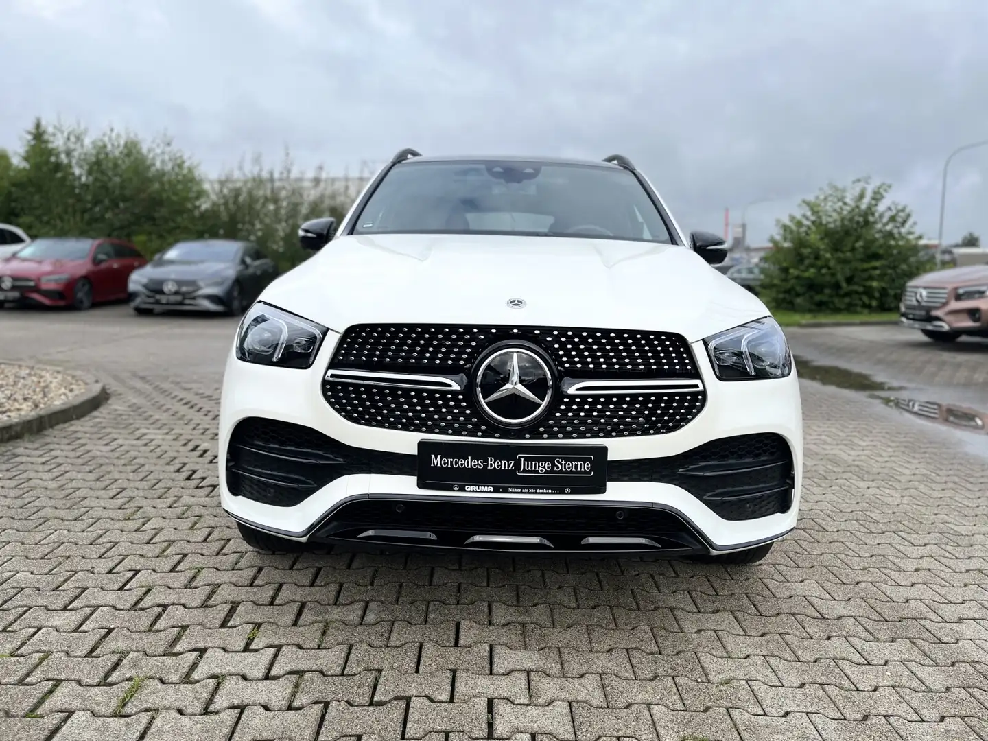 Mercedes-Benz GLE 400 GLE 400 d 4M AMG+Night+AHK+Multib+Distr+HUD+Pano Weiß - 2