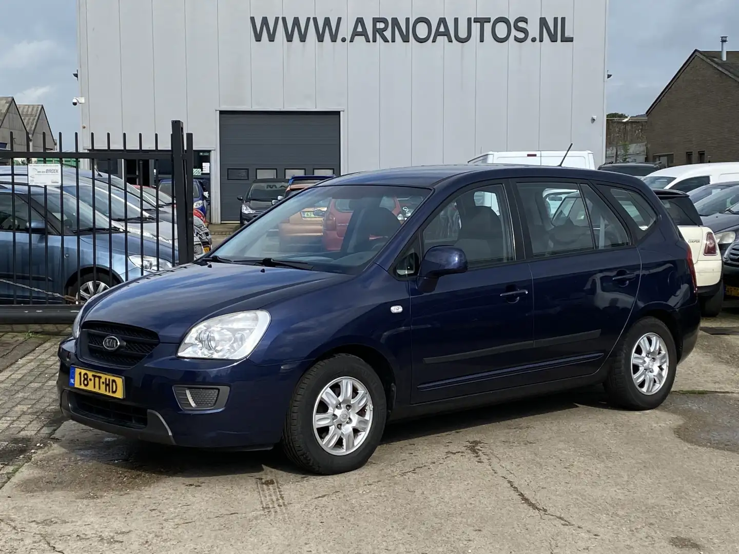 Kia Carens 2.0 CVVT X-tra, AIRCO, ACHTERUITRIJCAMERA, 4X ELEK Azul - 1