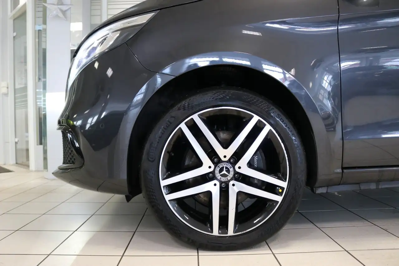 2021 Mercedes-Benz V 300 V300d Lang 4x4 AVANTGARDE AHK 360° 7-Siter Leder, photograph 4