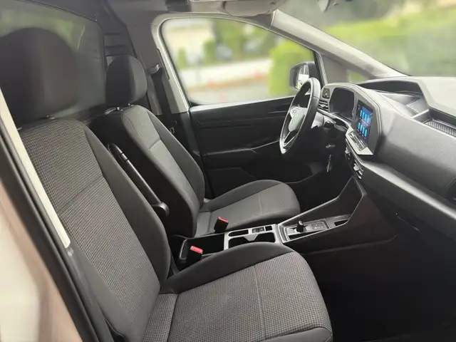 Volkswagen Caddy view 10