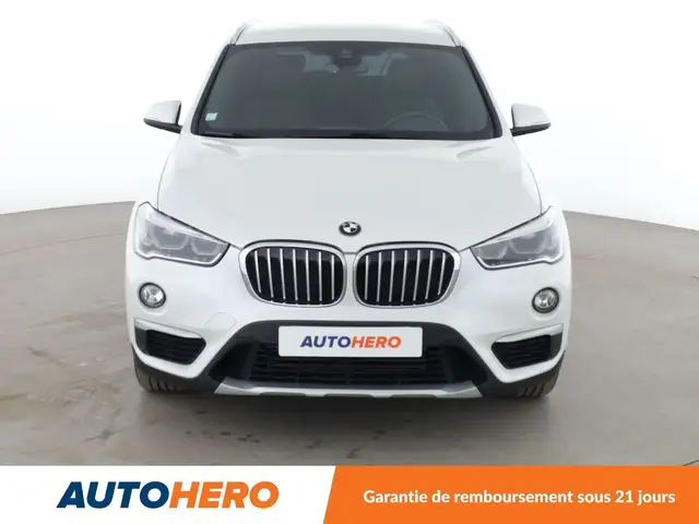 BMW X1 view 9