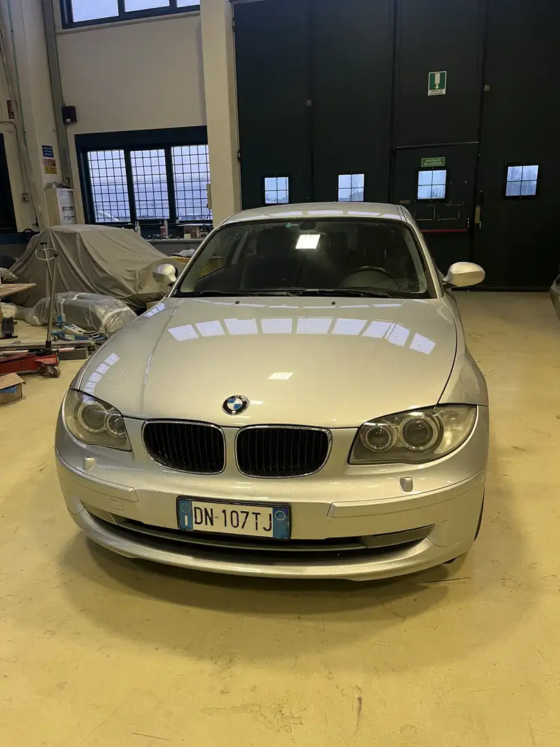 BMW 120 120d 3p Futura dpf - 2