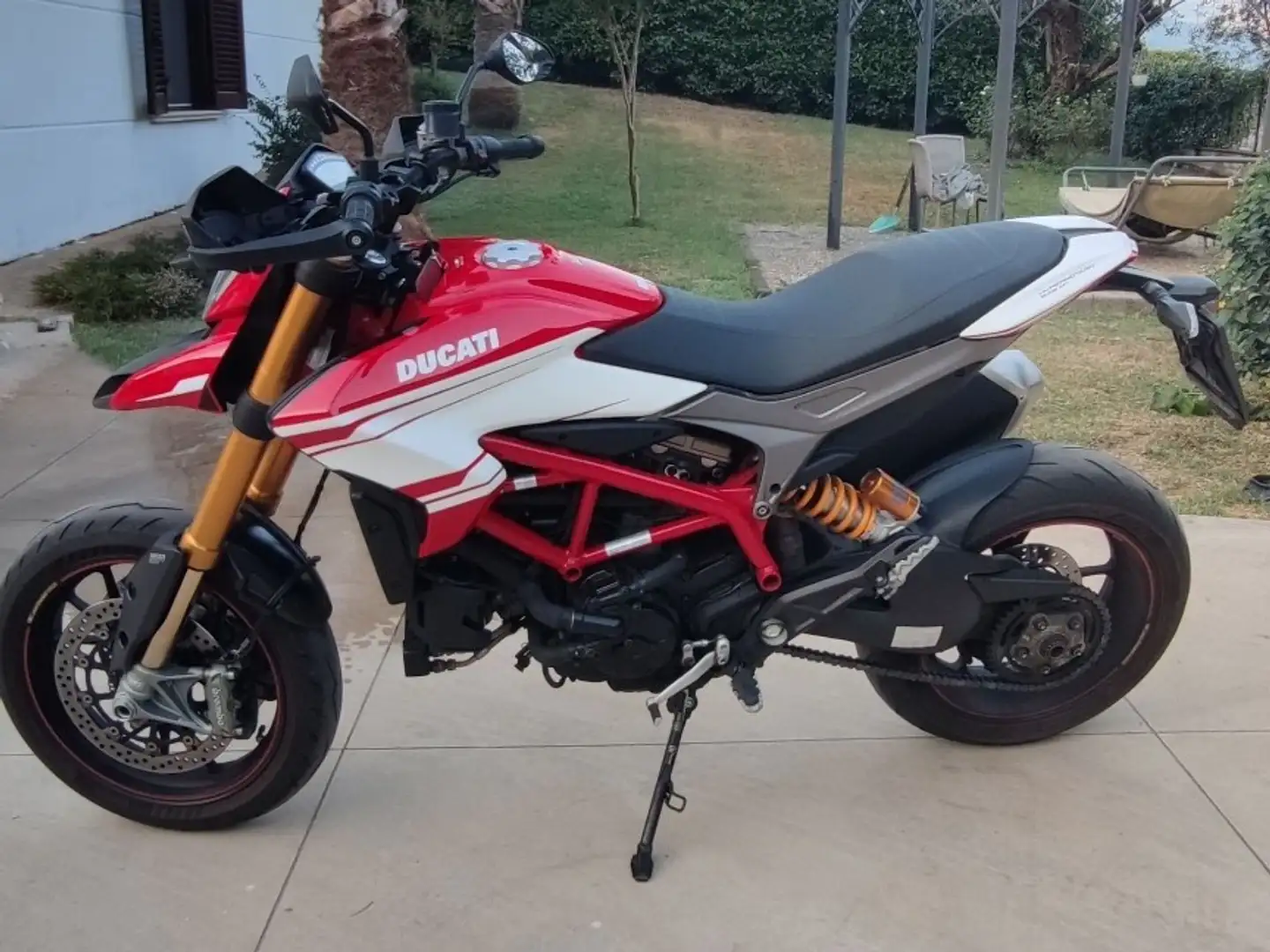 Ducati Hypermotard 939 sp Rosso - 2