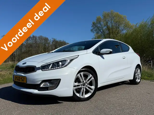Kia ProCeed / pro_cee'd 1.6 GDI Business Pack / Camera / Navi / 17" Velgen