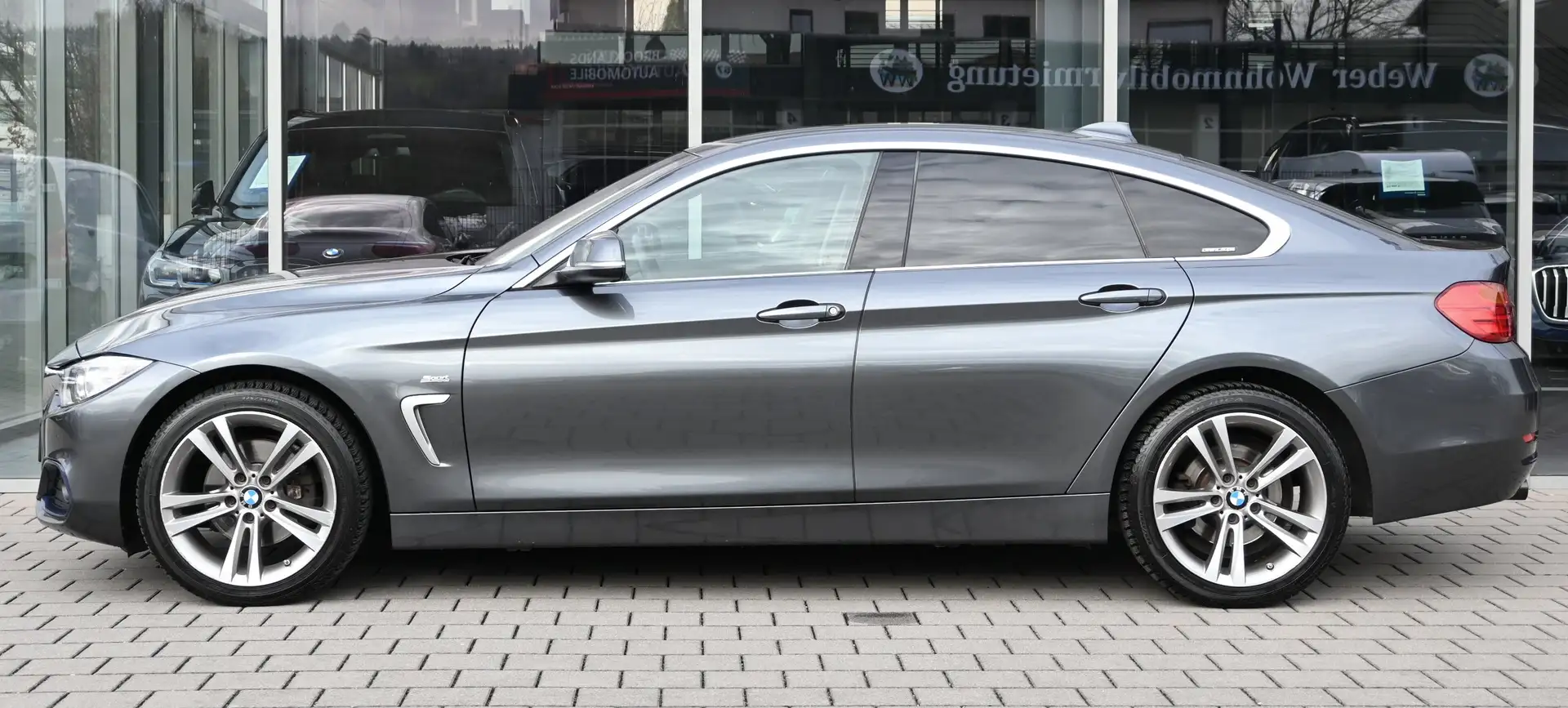 BMW 420 d xDr. Gran Coupé Sport Line *LEDER+MEMORY* Gris - 2