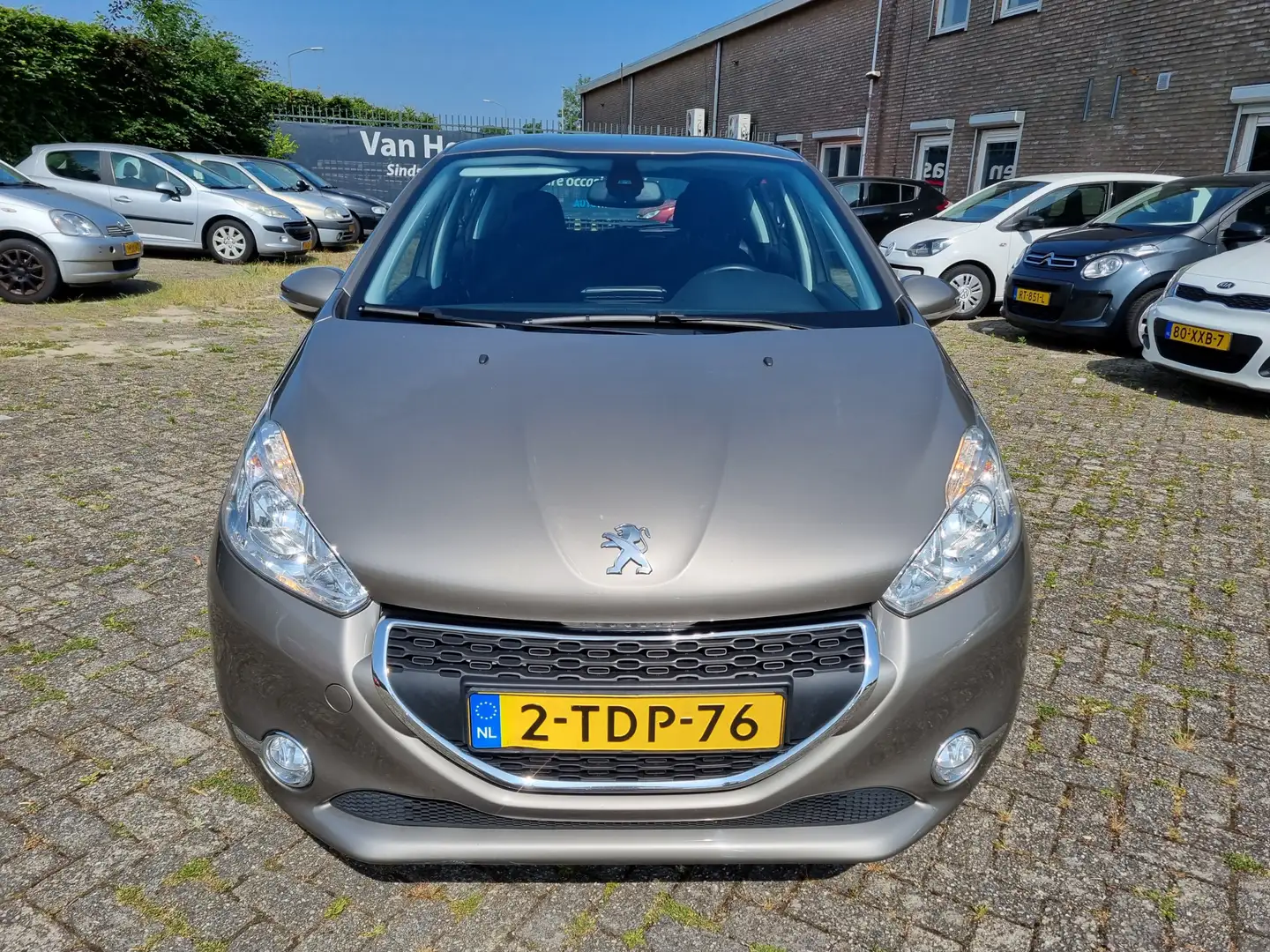 Peugeot 208 1.2 VTi Envy ✅NIEUWE APK ✅COMPLETE AUTO! Grijs - 2