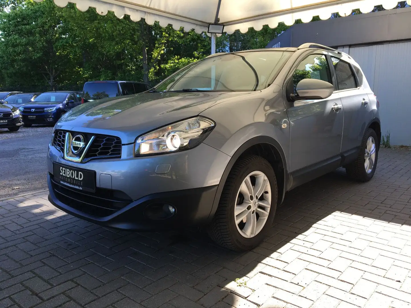 Nissan Qashqai 2.0 Tekna 4X4/1.Hd/Xenon/Navi/Shz/Allw Plateado - 1