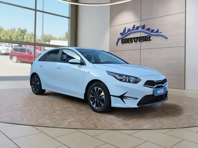 Kia Ceed / cee'd Ceed 1,5 T-GDI 16*Alu/Navi/Kamera/Winterp/Temp.