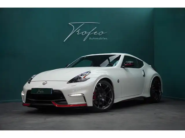 Nissan 370Z Nismo 3.7 344CV - Echappement Armytrix - Etat neuf