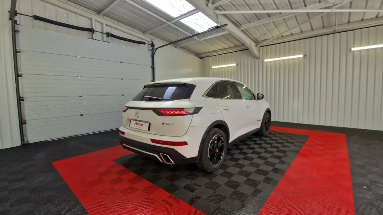 DS Automobiles DS 7 Crossback 2022