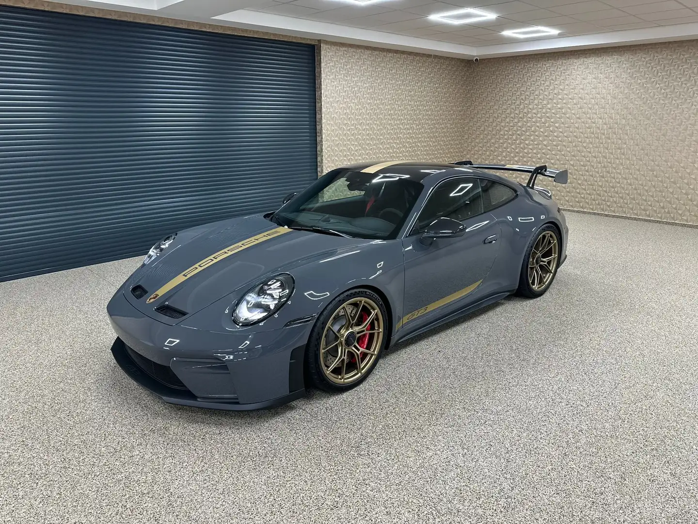 Porsche 992 911 GT3 - 1