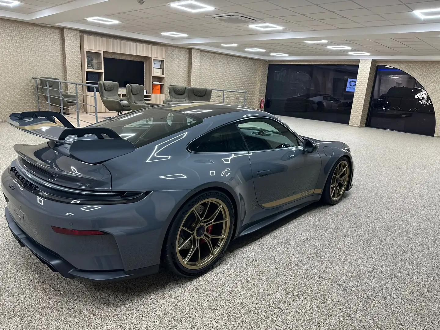 Porsche 992 911 GT3 - 2