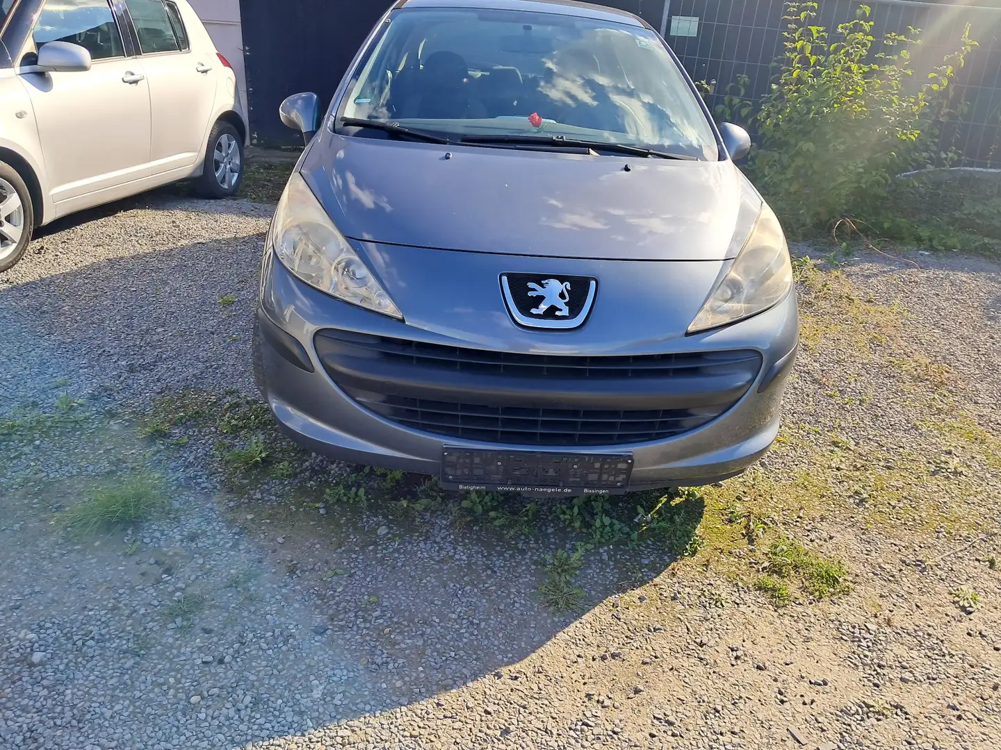 Peugeot 207 207  5-Türer 95 VTi Tendance - 1