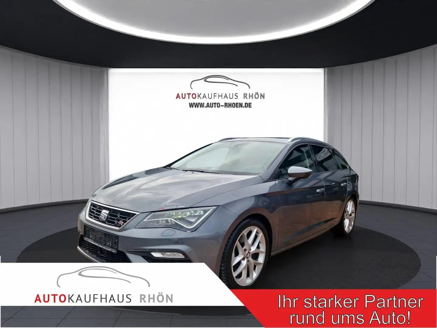 SEAT Leon Leon ST FR 1.8 TSI DSG AHK, ACC, Pano, LED Grau - 1