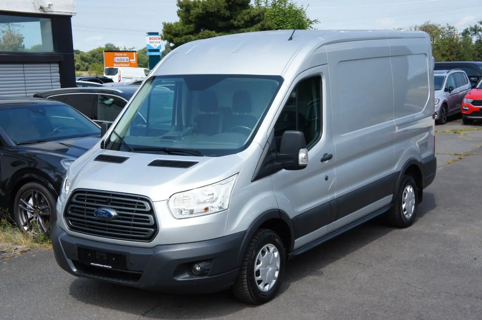 Ford Transit 310 L2H2 Trend*3SITZ*BOTTAUSBAU*STANDHZG Argento - 1