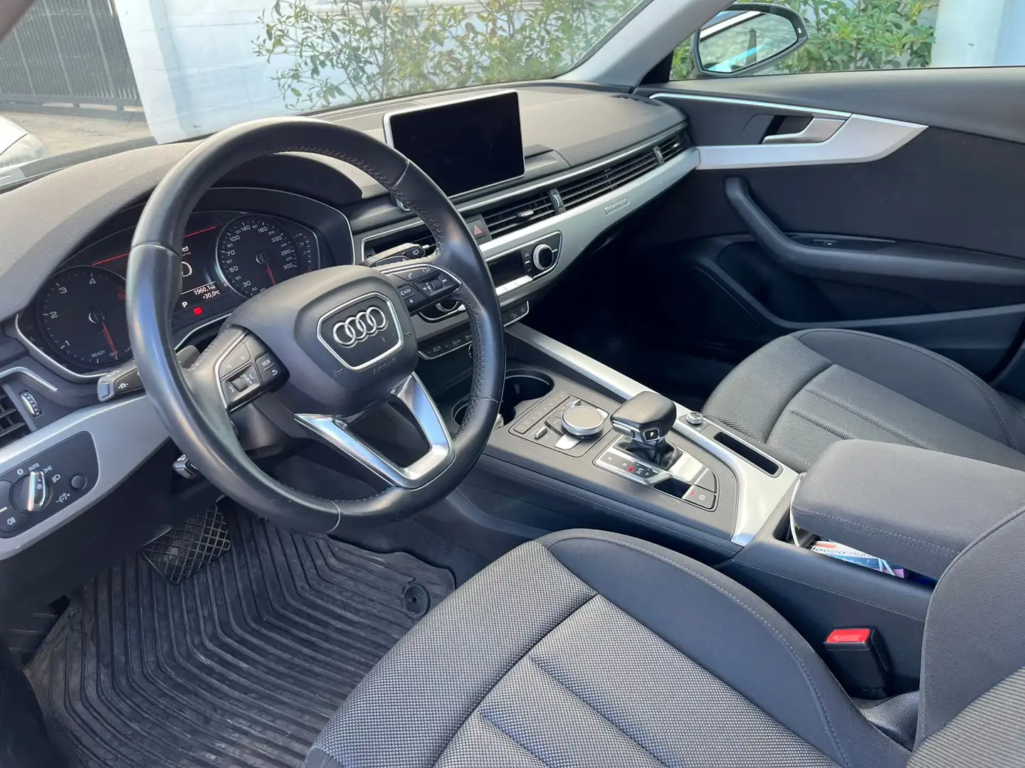 Audi A4 allroad 2.0 tdi Business 190cv s-tronic - 1